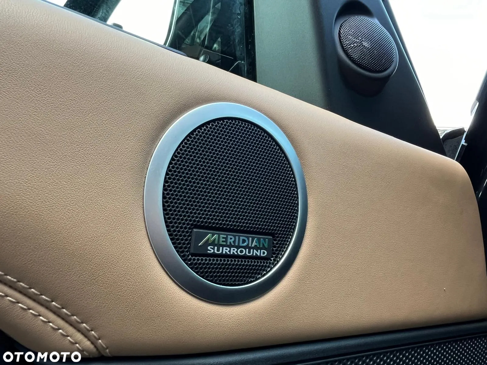 Land Rover Discovery - 16