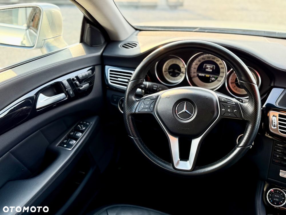 Mercedes-Benz CLS 350 d 4-Matic - 26