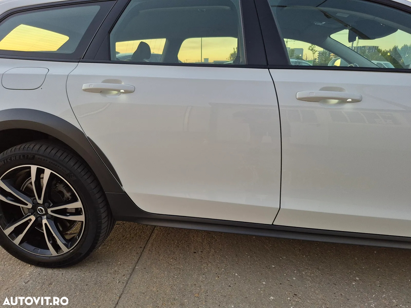 Volvo V90 Cross Country B5 D AWD Geartronic Pro - 17