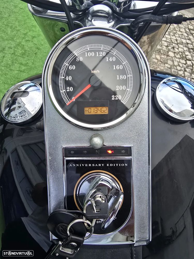 Harley-Davidson Fat Boy 15th Aniversary - 7