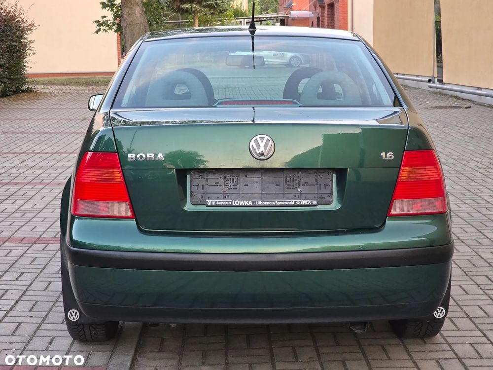 Volkswagen Bora - 2