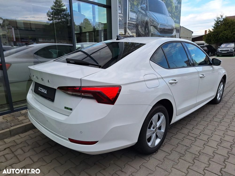 Skoda Octavia 1.5 TSI DSG MHEV Style - 14