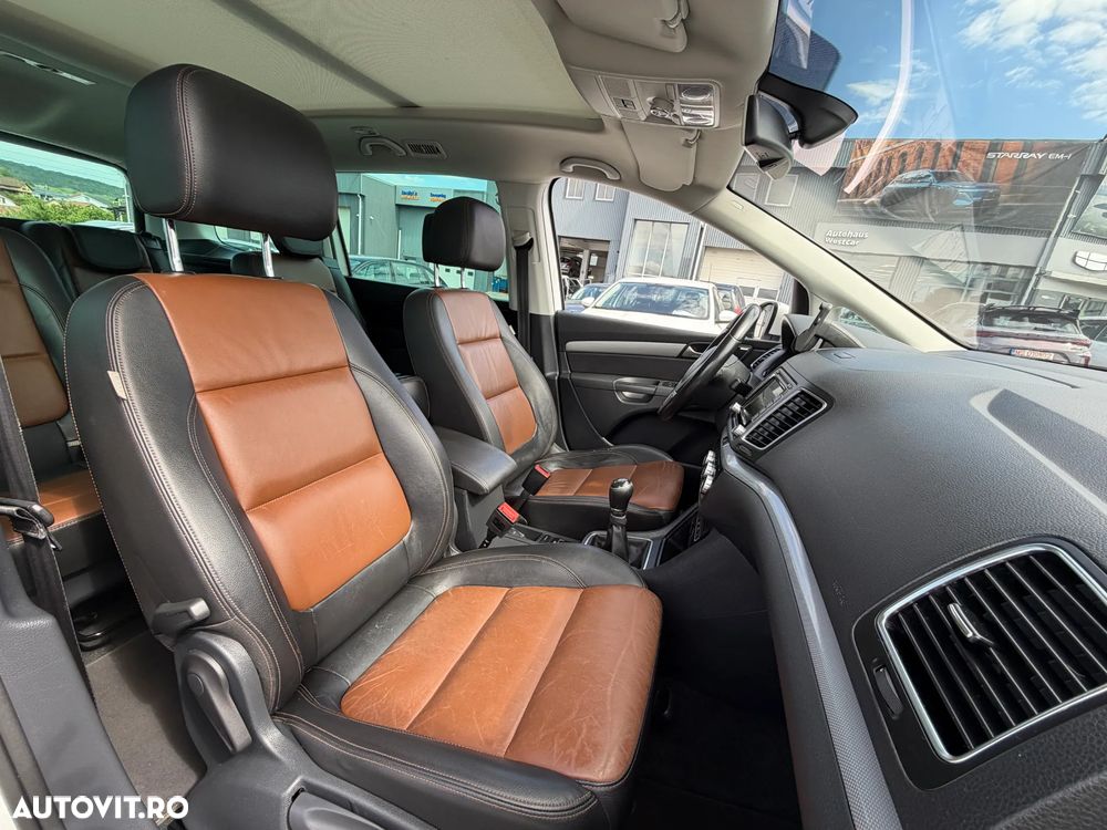 Volkswagen Sharan 2.0 TDI DPF Highline - 21