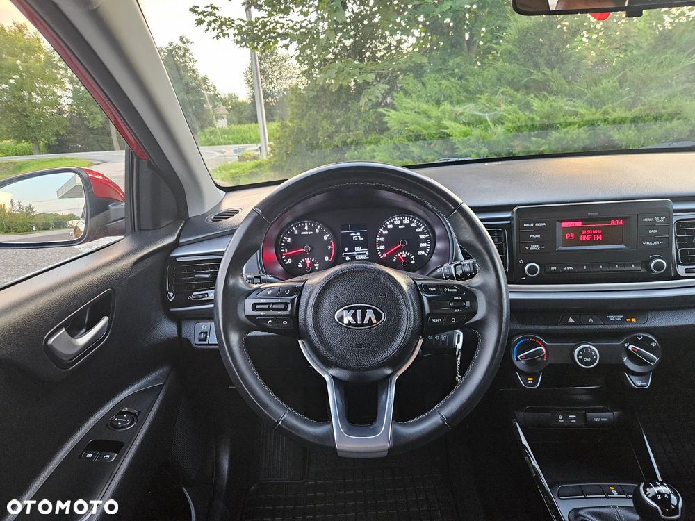 Kia Rio 1.2 Attract - 26