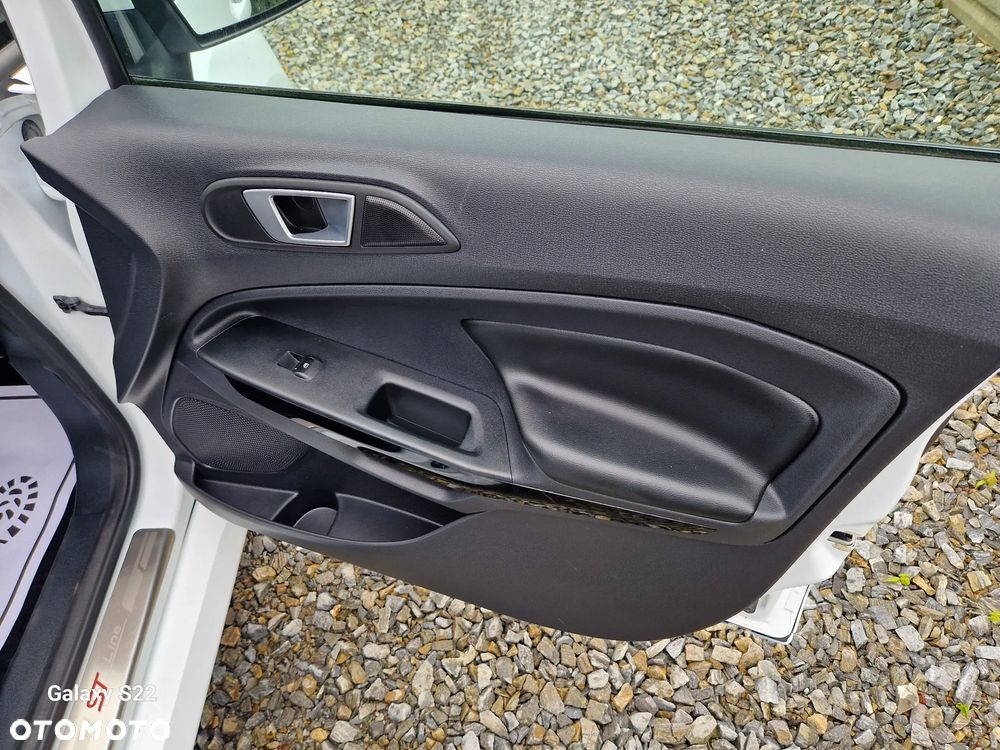 Ford EcoSport 1.0 EcoBoost ST-LINE - 26