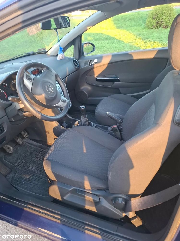 Opel Corsa 1.2 16V Enjoy - 6