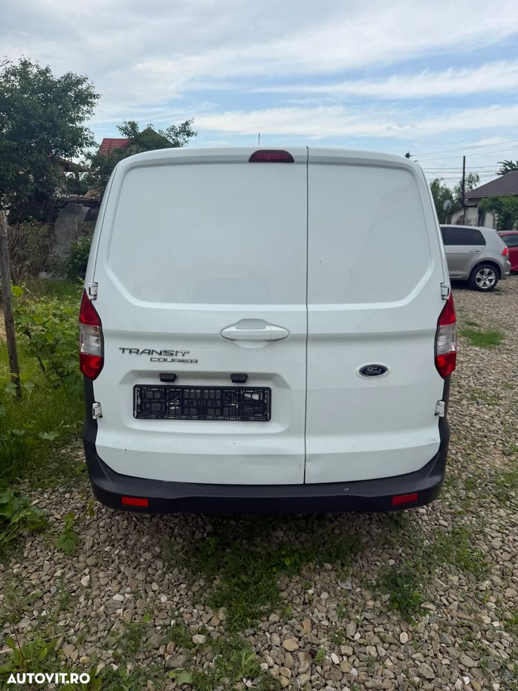 Ford Transit Courier 1.5 TDCi - 15
