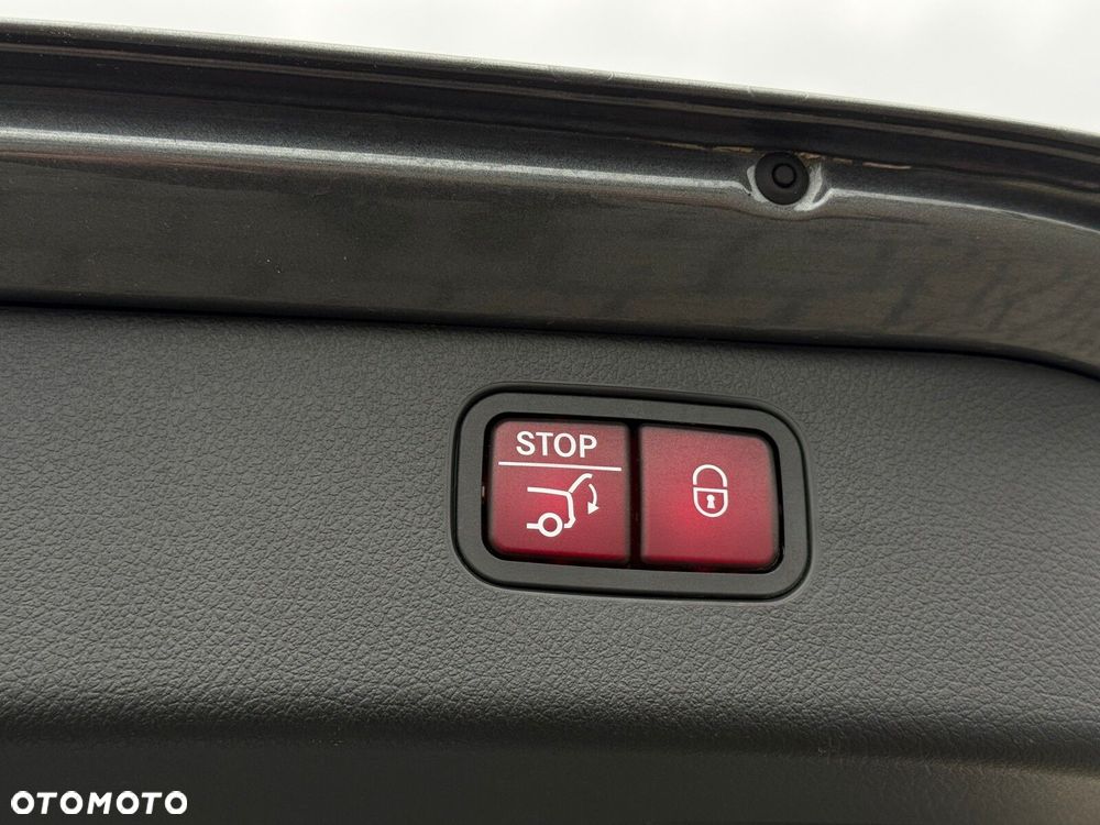 Mercedes-Benz Klasa C 220 d mHEV Avantgarde - 28