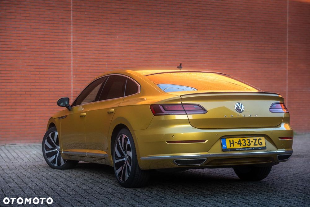 Volkswagen Arteon 2.0 TSI DSG R-Line Edition - 4