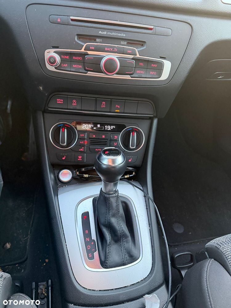 Audi Q3 2.0 TDI S tronic design - 7