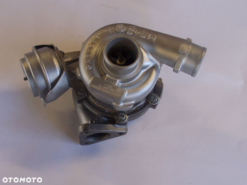 Turbosprężarka Signum Saab 9-3 9-5 Vectra Astra Zafira 2,2 Turbina - 1