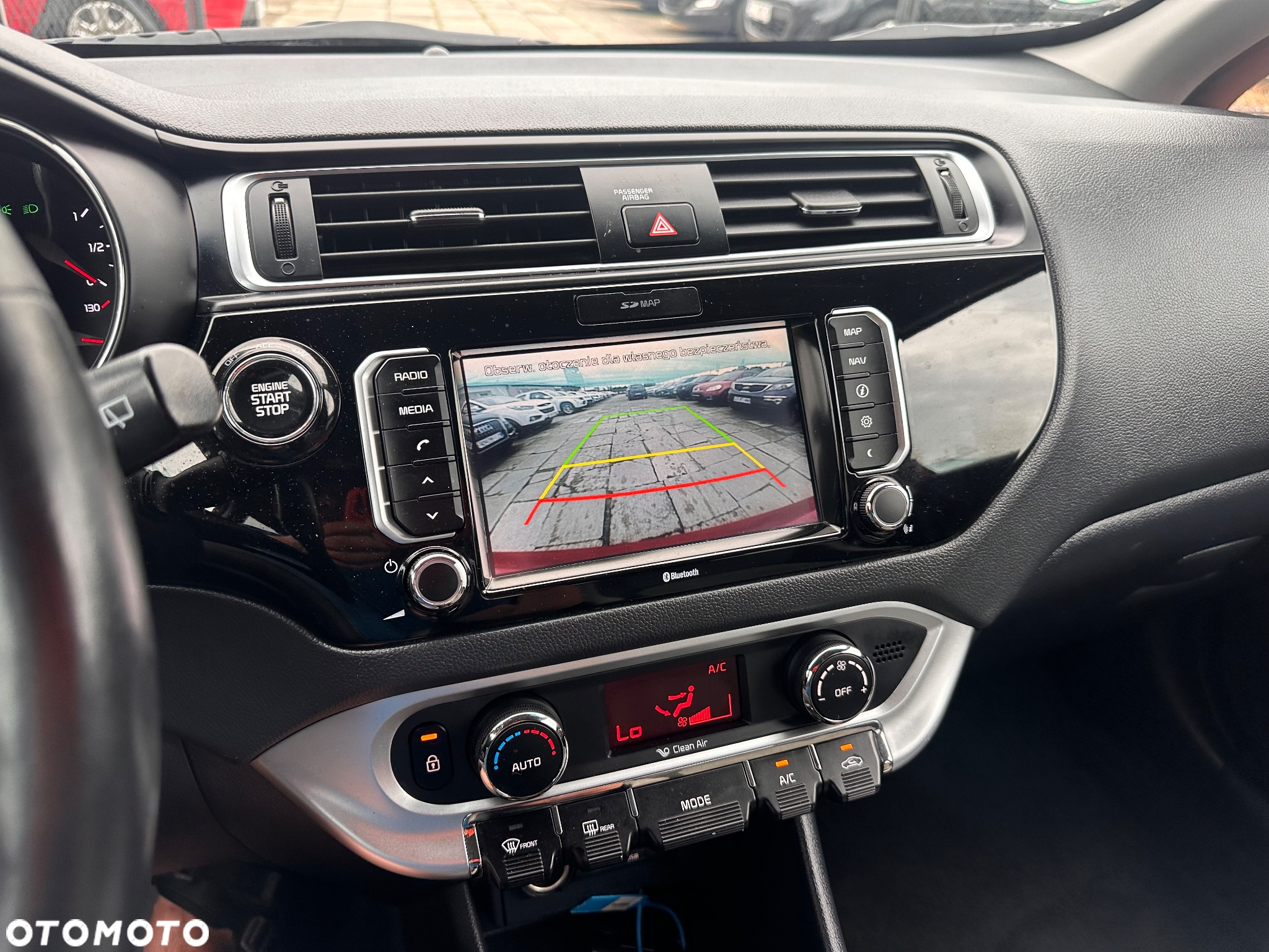Kia Rio 1.4 Business Line - 9