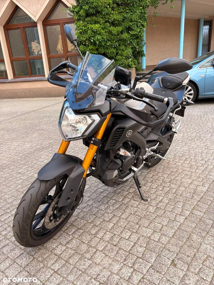 Yamaha MT - 6
