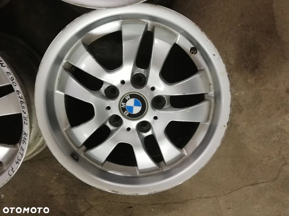 Felgi BMW E90 6765782 R16 ET34 7J - 4