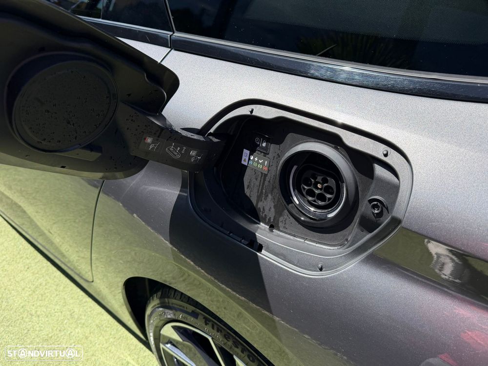 Peugeot 308 SW 1.6 Hybrid Allure Pack e-EAT8 - 3