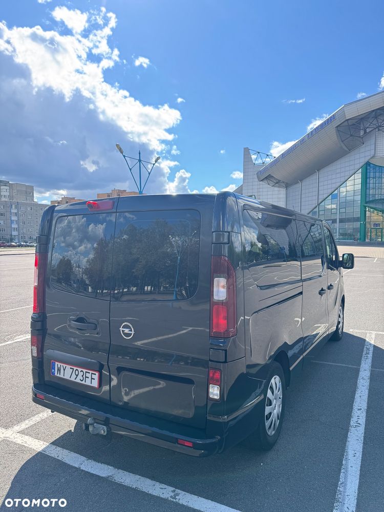 Opel Vivaro L2H1 2,9t Edition - 4