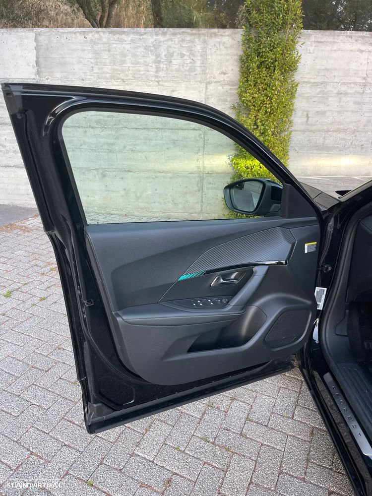 Peugeot 2008 1.2 PureTech Allure Pack - 7