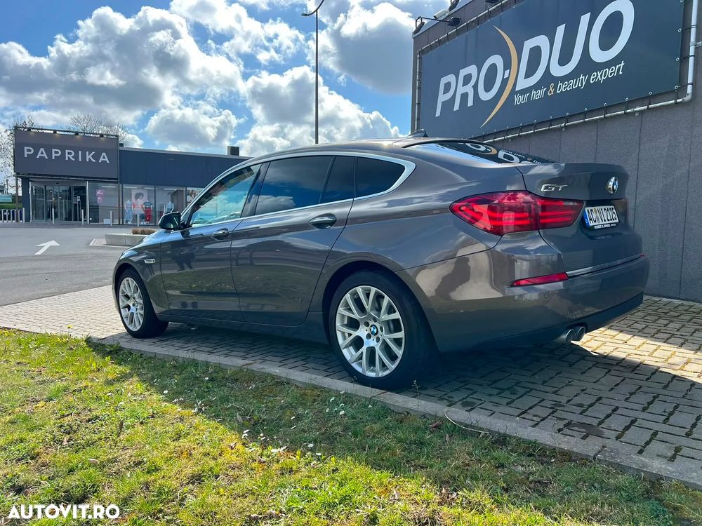 BMW Seria 5 520d - 12