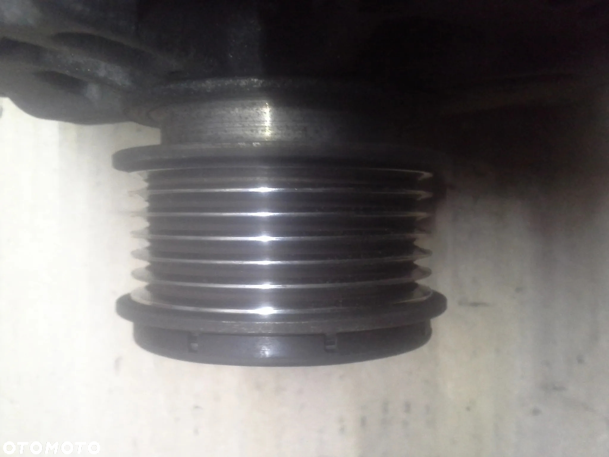 Volkswagen Passat B6 1.9 TDi alternator Valeo 180 Amper 021903026L  TG17C019 2542783C - 13