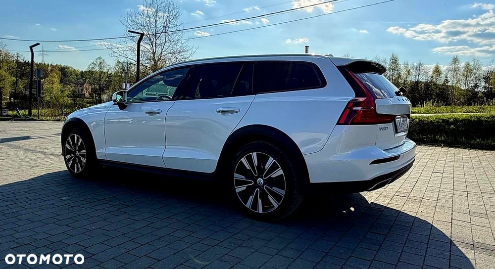 Volvo V60 Cross Country D4 AWD - 9