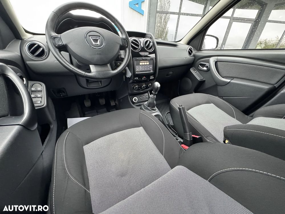 Dacia Duster dCi 110 FAP 4x4 Laureate - 25