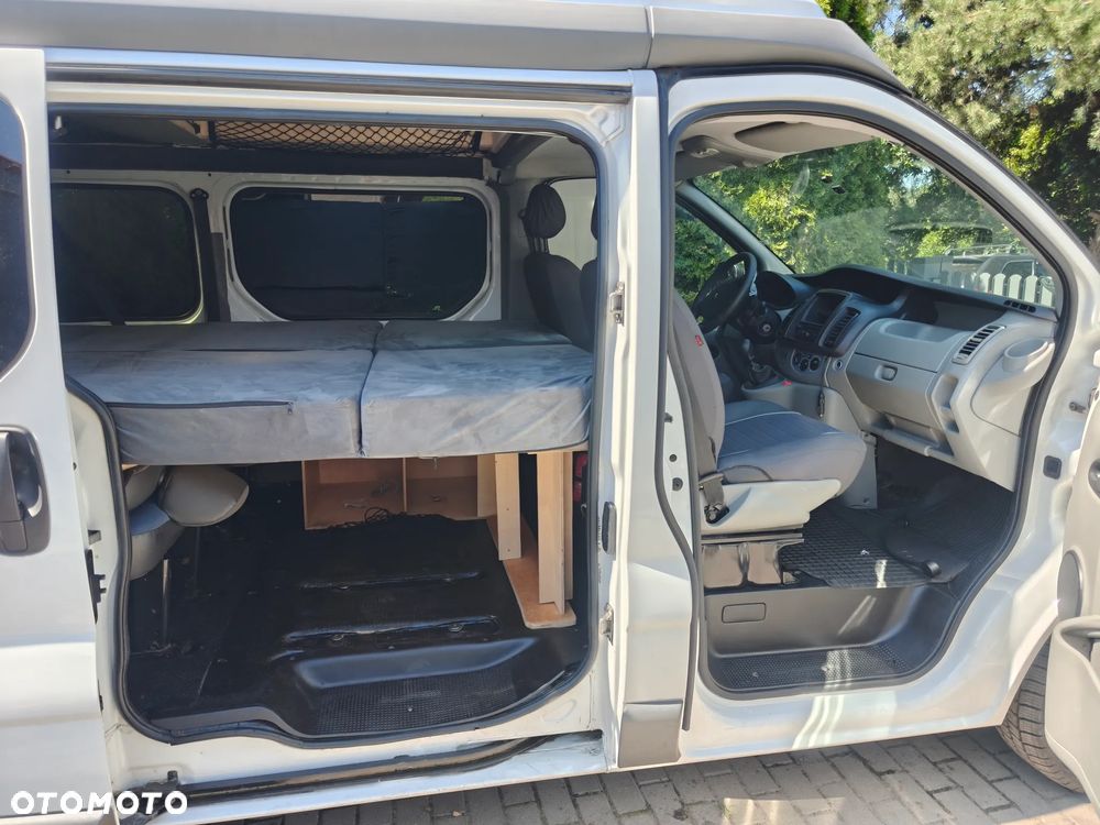 Renault Trafic - 17