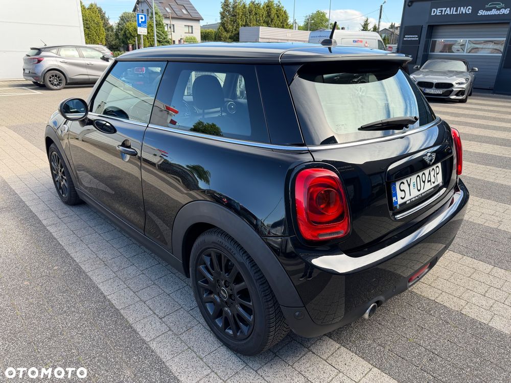 MINI ONE Standard - 8