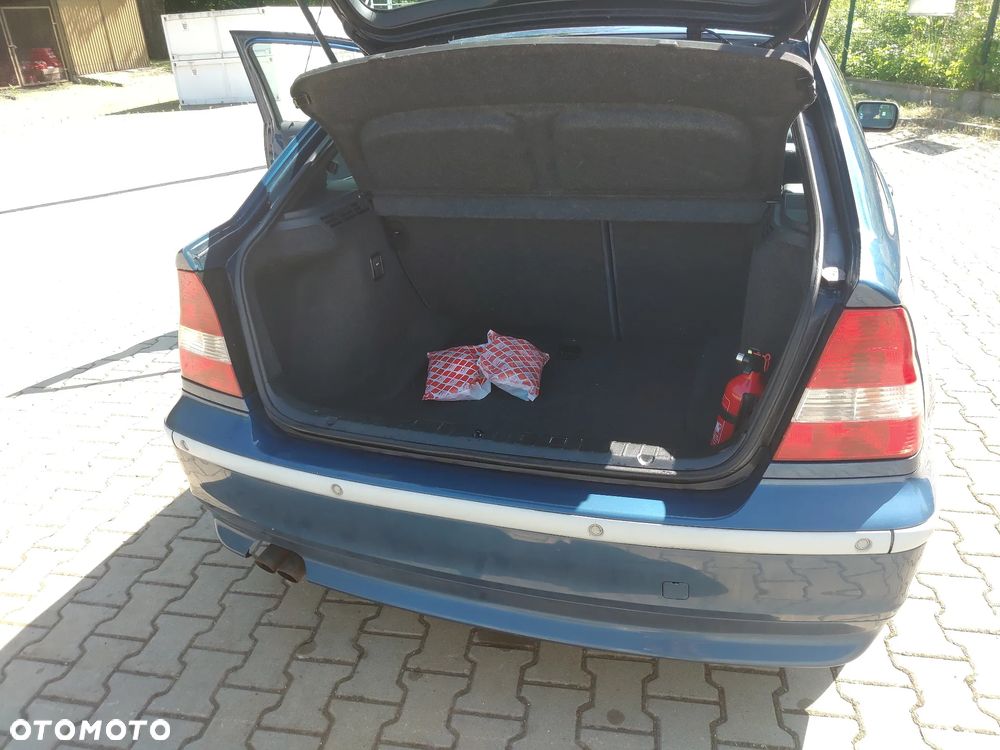 BMW Seria 3 - 9