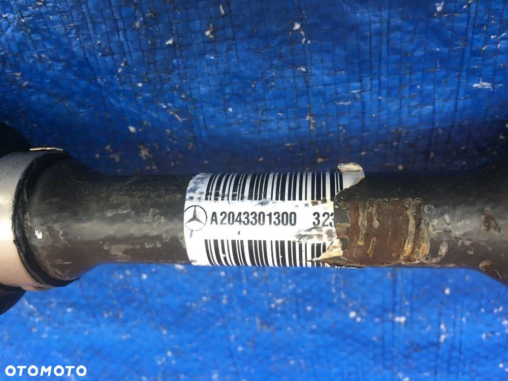 Mercedes W204 C Klasa 4 Matic 4x4 Półoś Lewa A2043301300 - 3