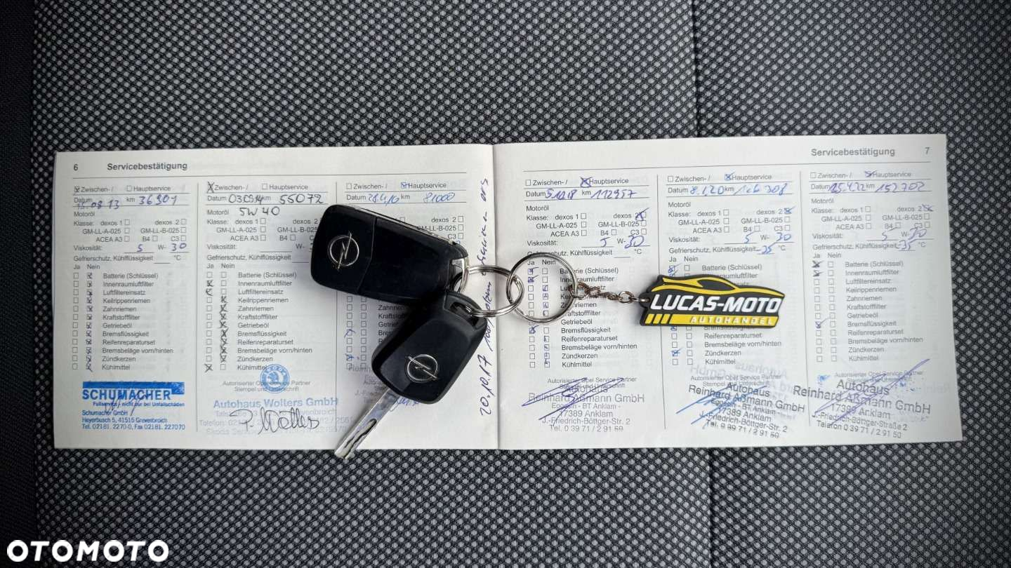 Opel Zafira - 39