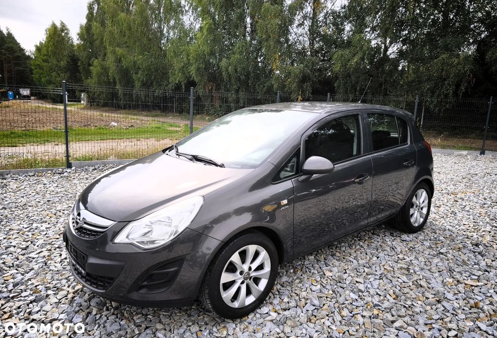 Opel Corsa 1.2 16V Color Edition - 2