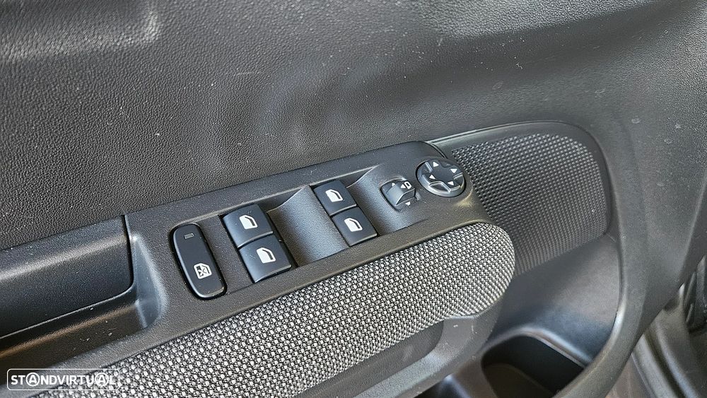 Citroën C3 Aircross 1.5 BlueHDi Shine EAT6 S&S - 13