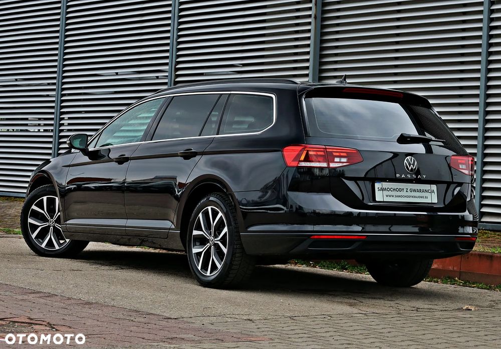 Volkswagen Passat 2.0 TDI EVO Elegance DSG - 8