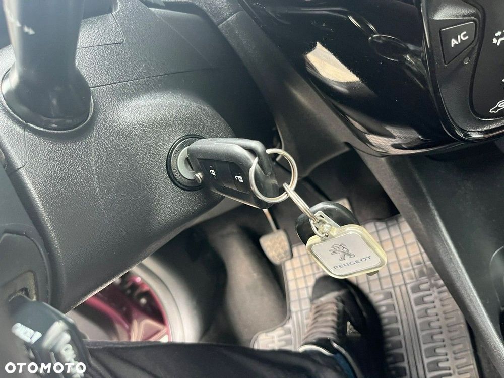Peugeot 108 - 16