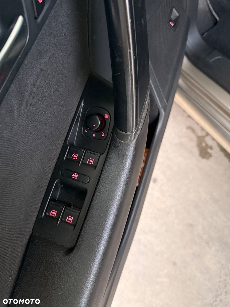 Volkswagen Passat - 15