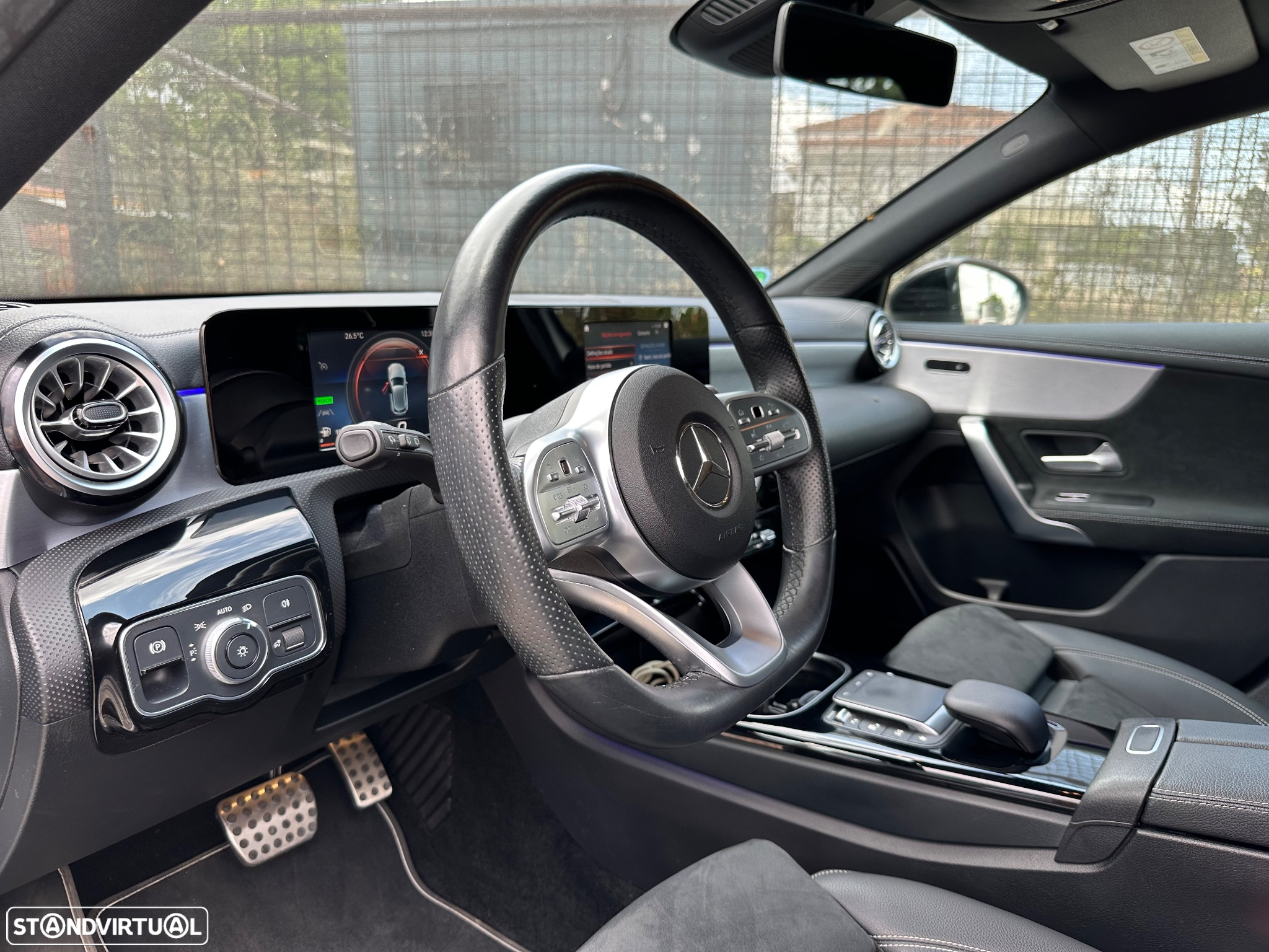 Mercedes-Benz A 250 e AMG Line - 7
