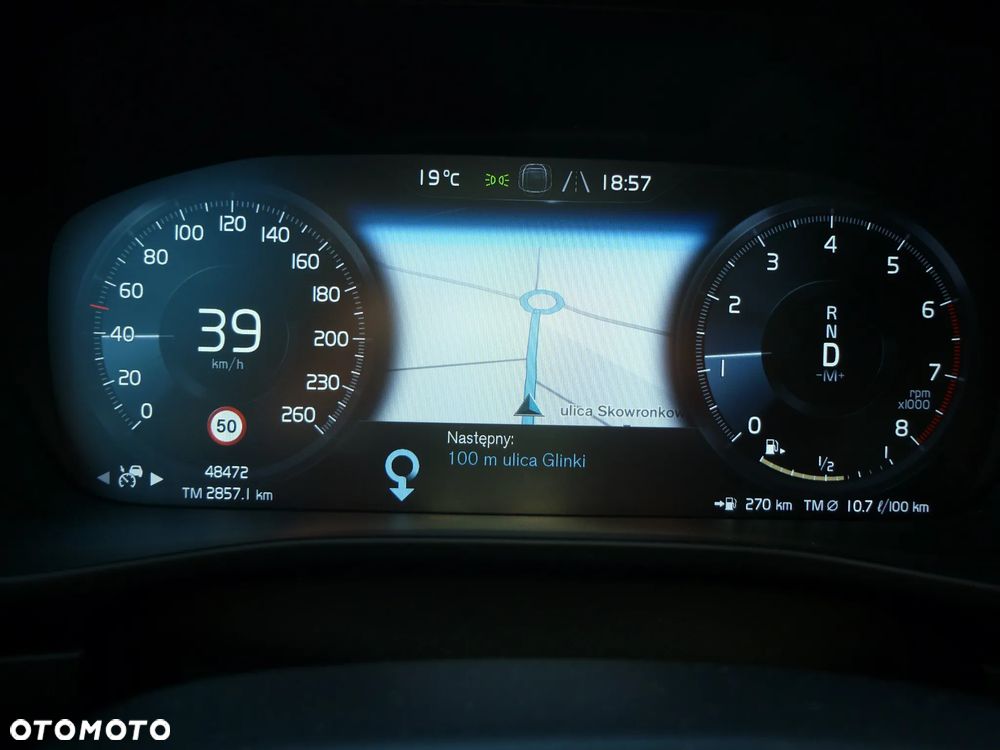 Volvo XC 40 T5 AWD R-Design - 10