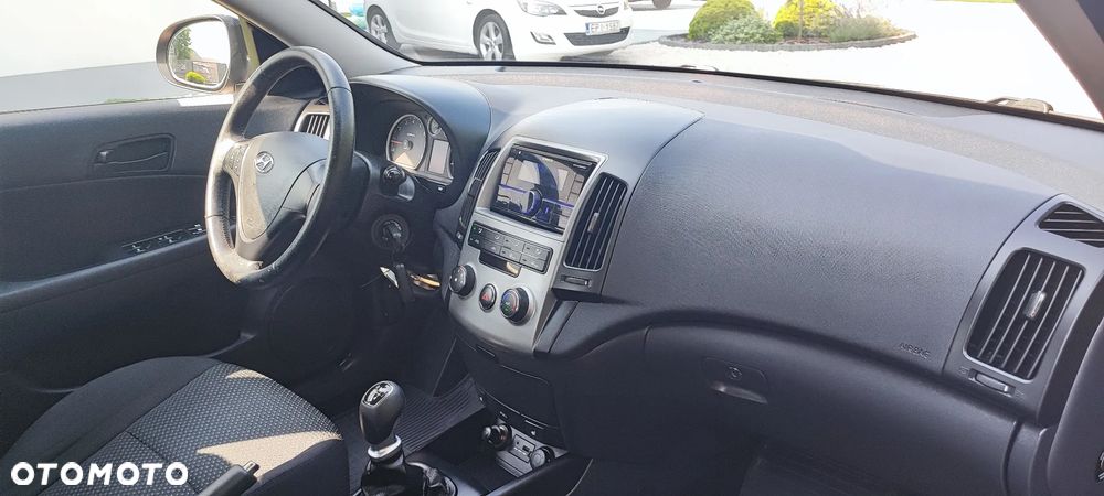 Hyundai i30 1.4 Edition Plus - 33