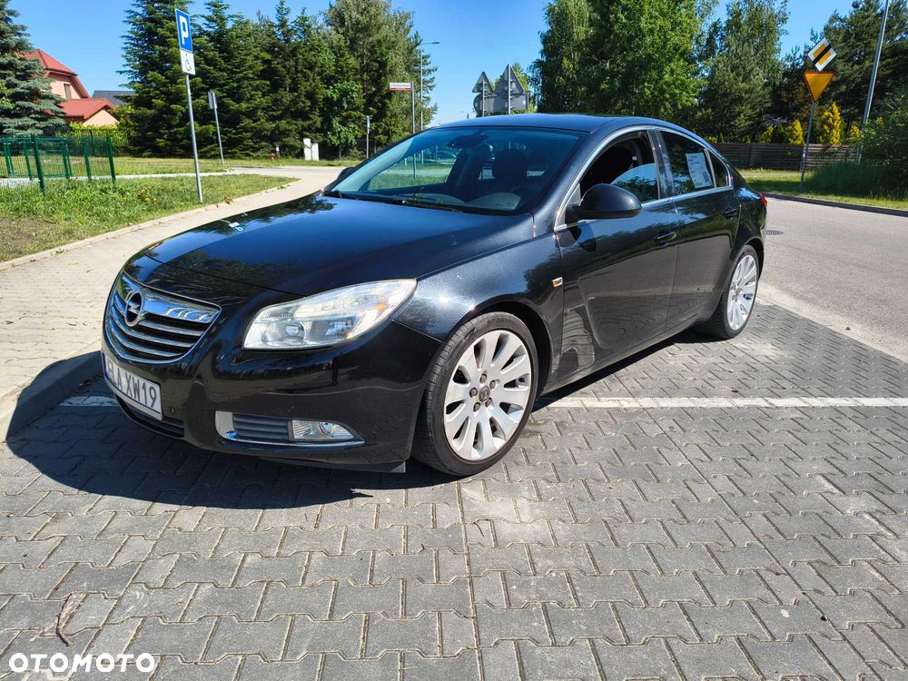 Opel Insignia - 1