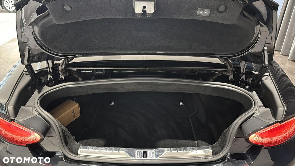 Bentley Continental GT - 17