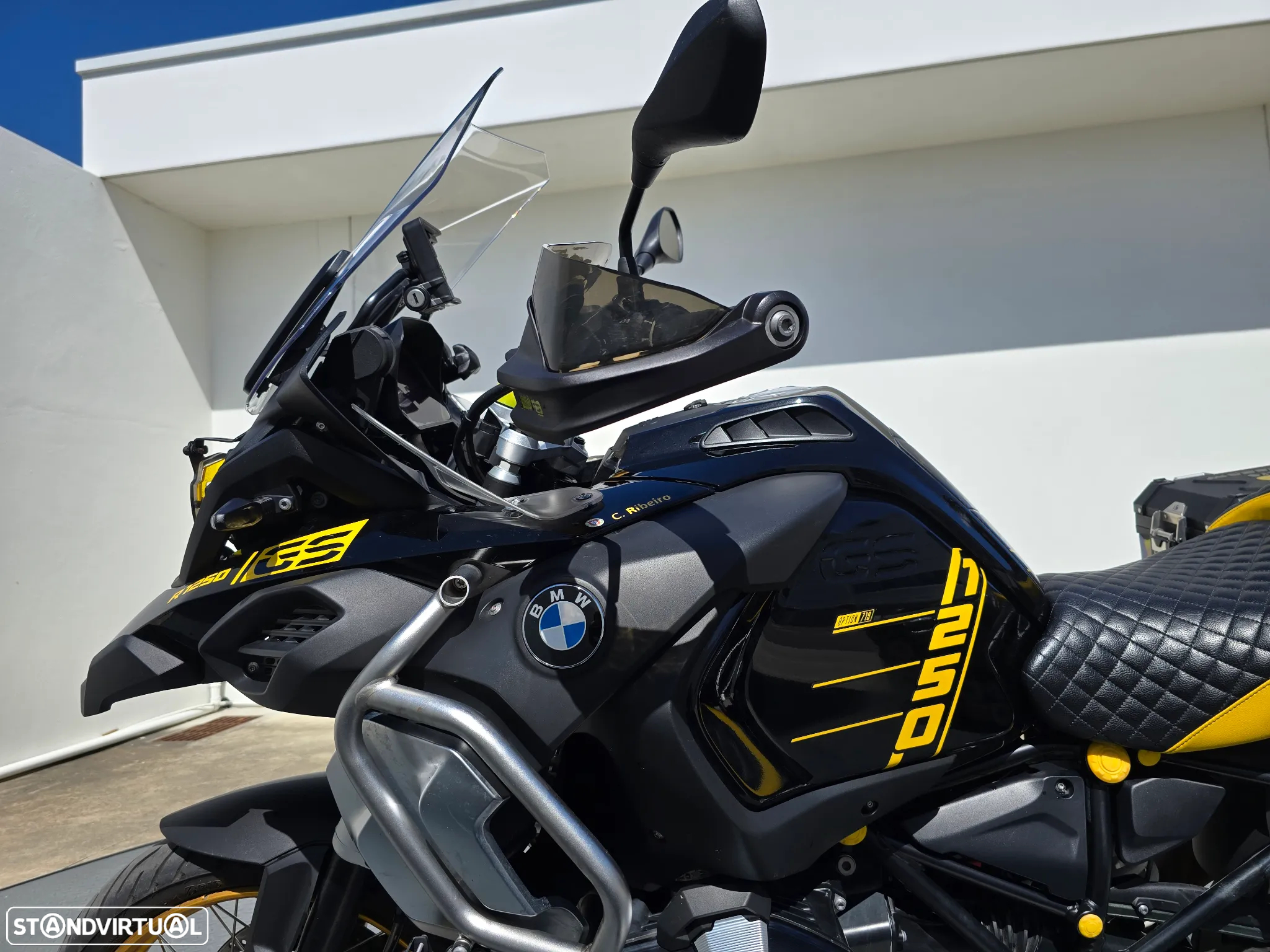 BMW R 1250 GS Adventure 40 years - 14