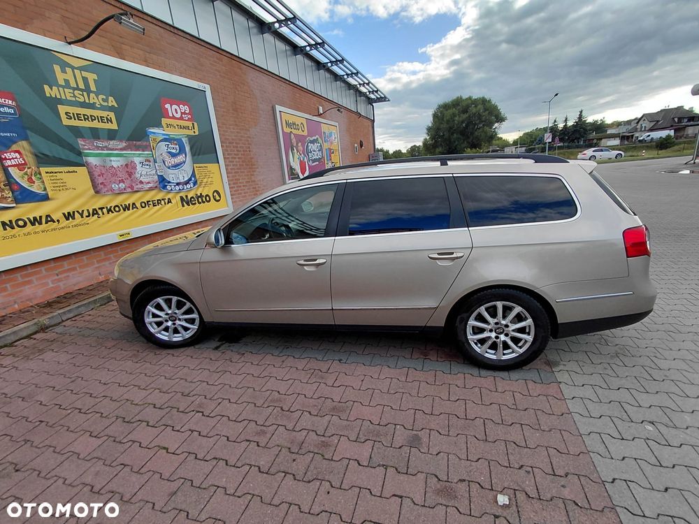 Volkswagen Passat 2.0 TDI DPF Trendline - 4