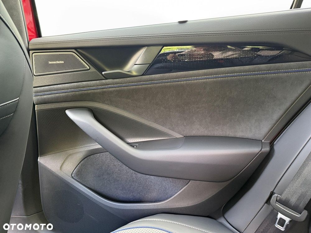 Volkswagen Passat Variant - 36