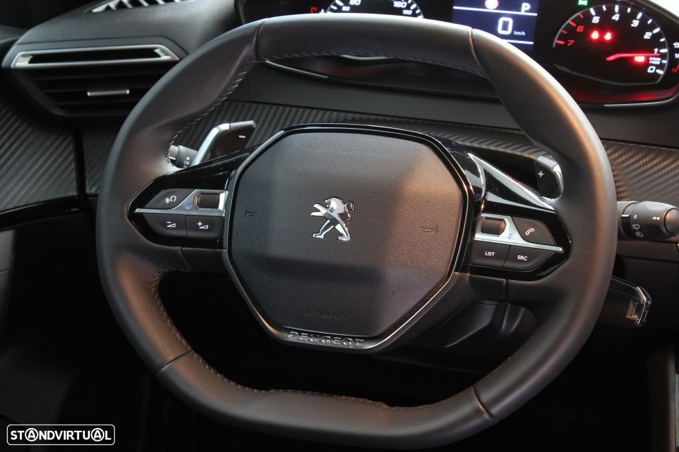 Peugeot 2008 1.5 BlueHDi Active Pack EAT8 - 15
