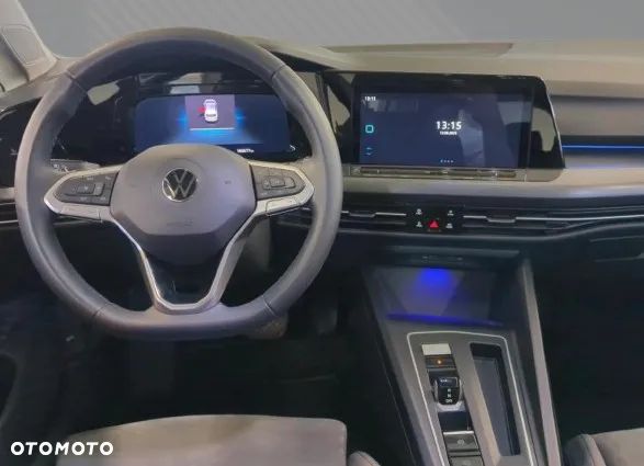 Volkswagen Golf ver-viii-1-4-tsi-plug--in-hybrid-style-dsg - 4