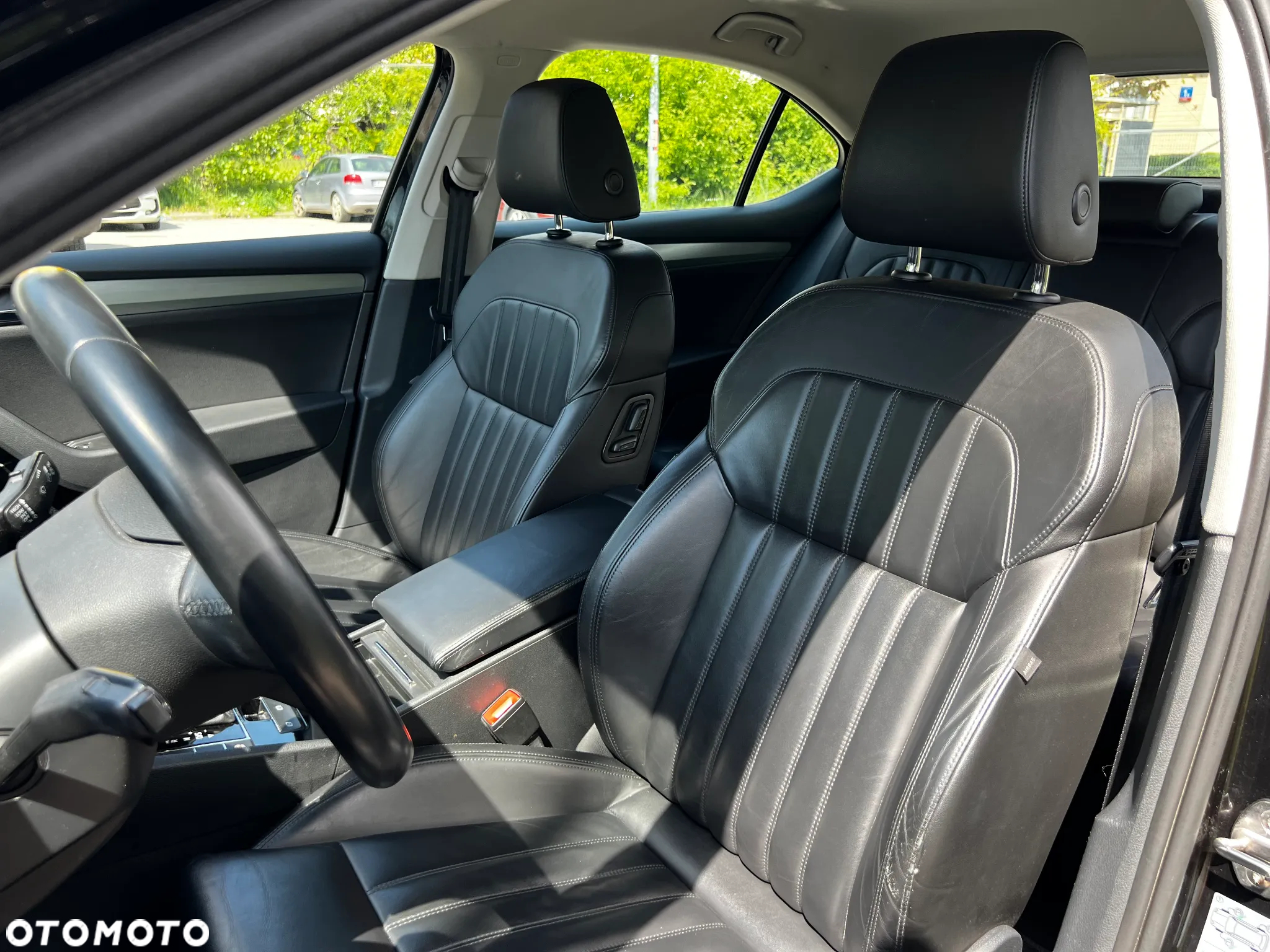 Skoda Superb 1.5 TSI ACT DSG Ambition - 12