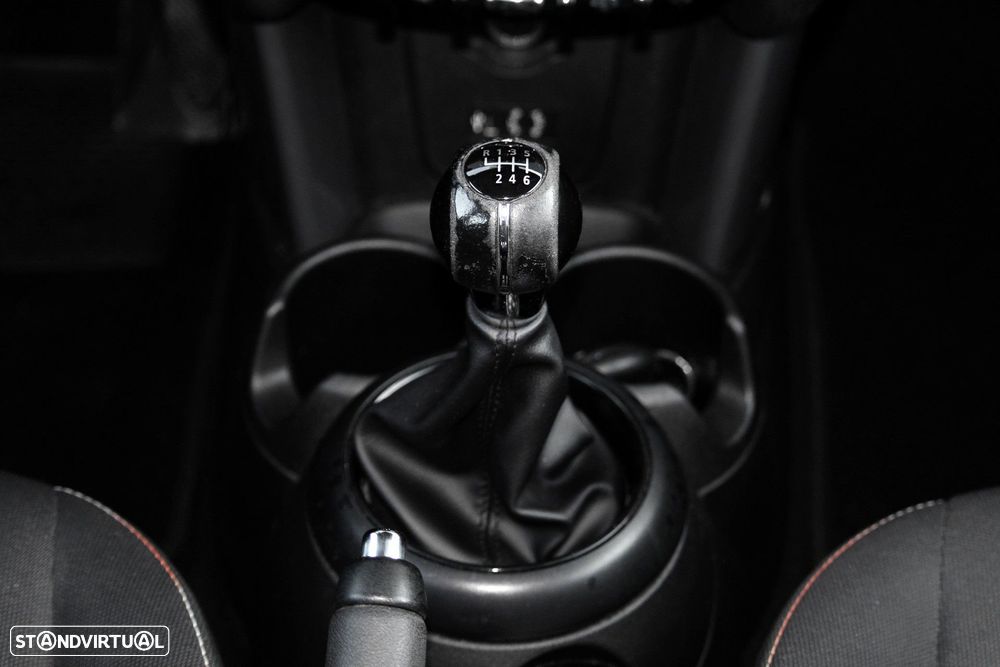 MINI 5 Portas One - 25