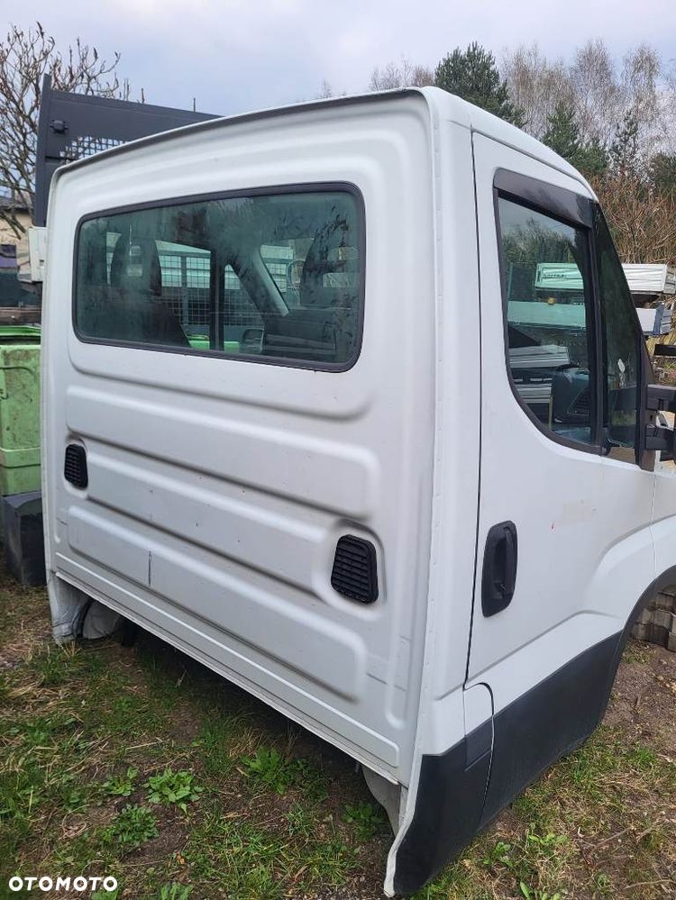 Kabina Iveco Daily 2016 nie Kompletna sanki resory kiper wywrot hds silnik - 5