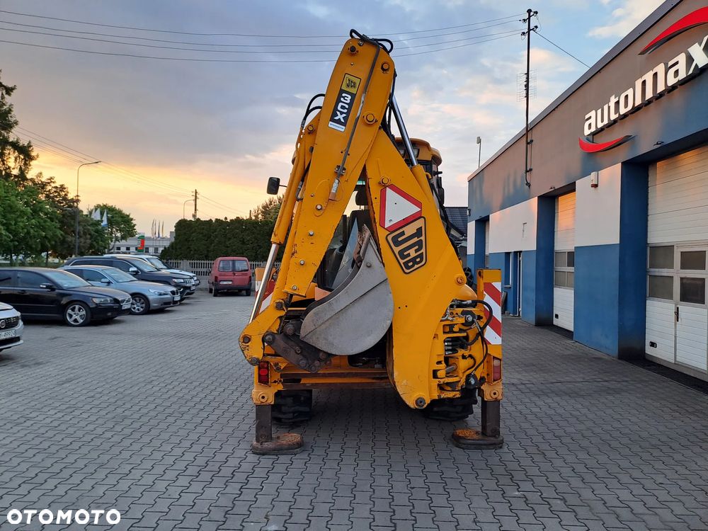 JCB 3CX Sitemaster 2005 rok - 10