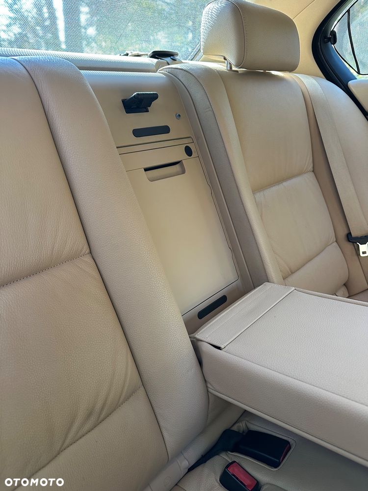 BMW Seria 5 - 26